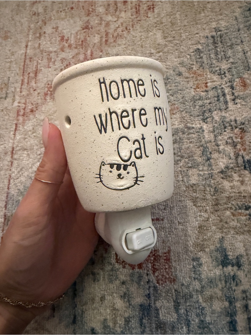 Scentsy White Ceramic "Home is Where My Cat Is" Plug-In Warmer